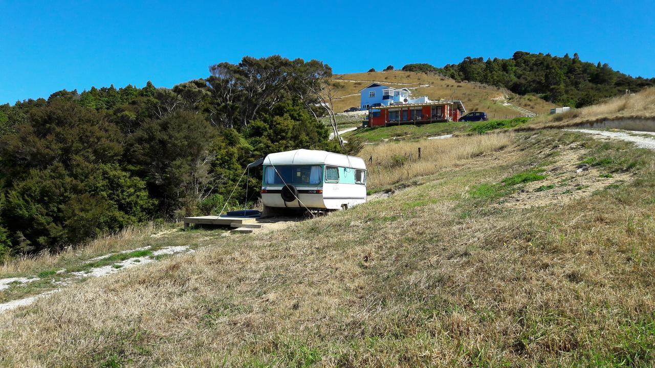 Valley Vista Eco Retreat Villa Kaiwaka Bagian luar foto