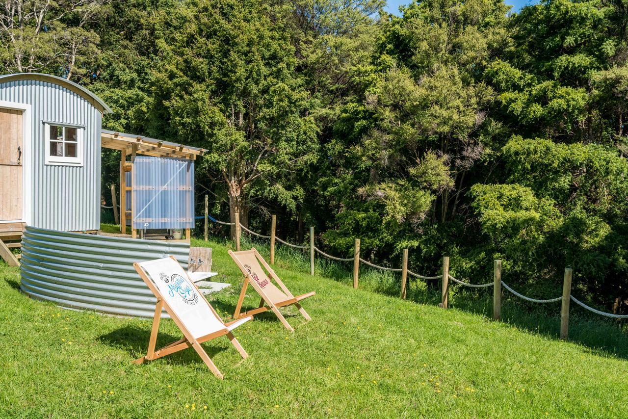 Valley Vista Eco Retreat Villa Kaiwaka Bagian luar foto